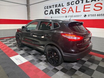 Used Nissan Qashqai 2017 for sale - 77853993: Photo