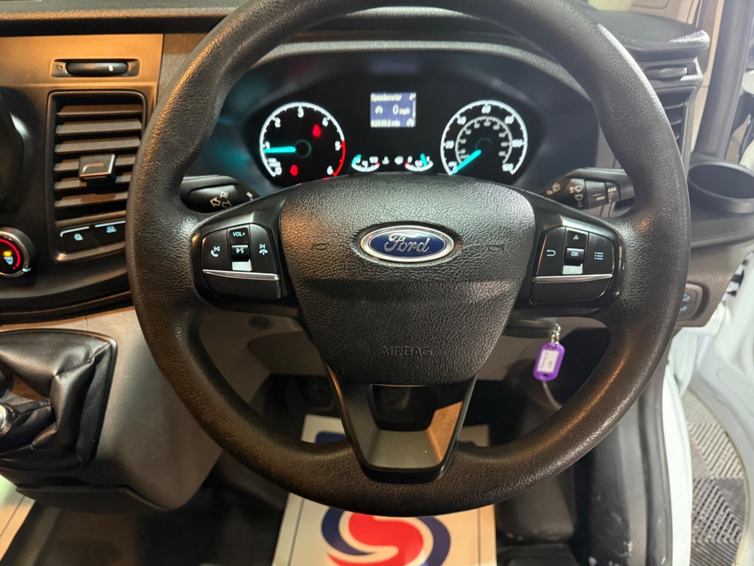 Used Ford Transit Custom 2020 for sale - 76620467: Photo 24