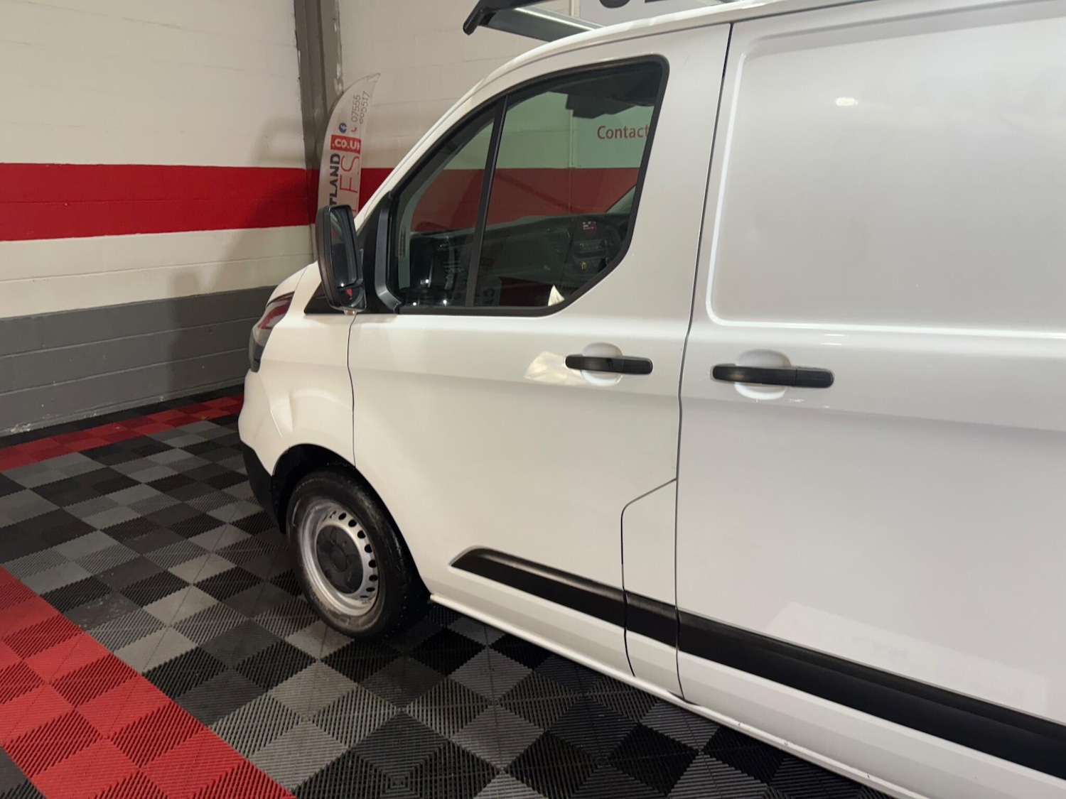 Used Ford Transit Custom 2020 for sale - 76620467: Photo 32