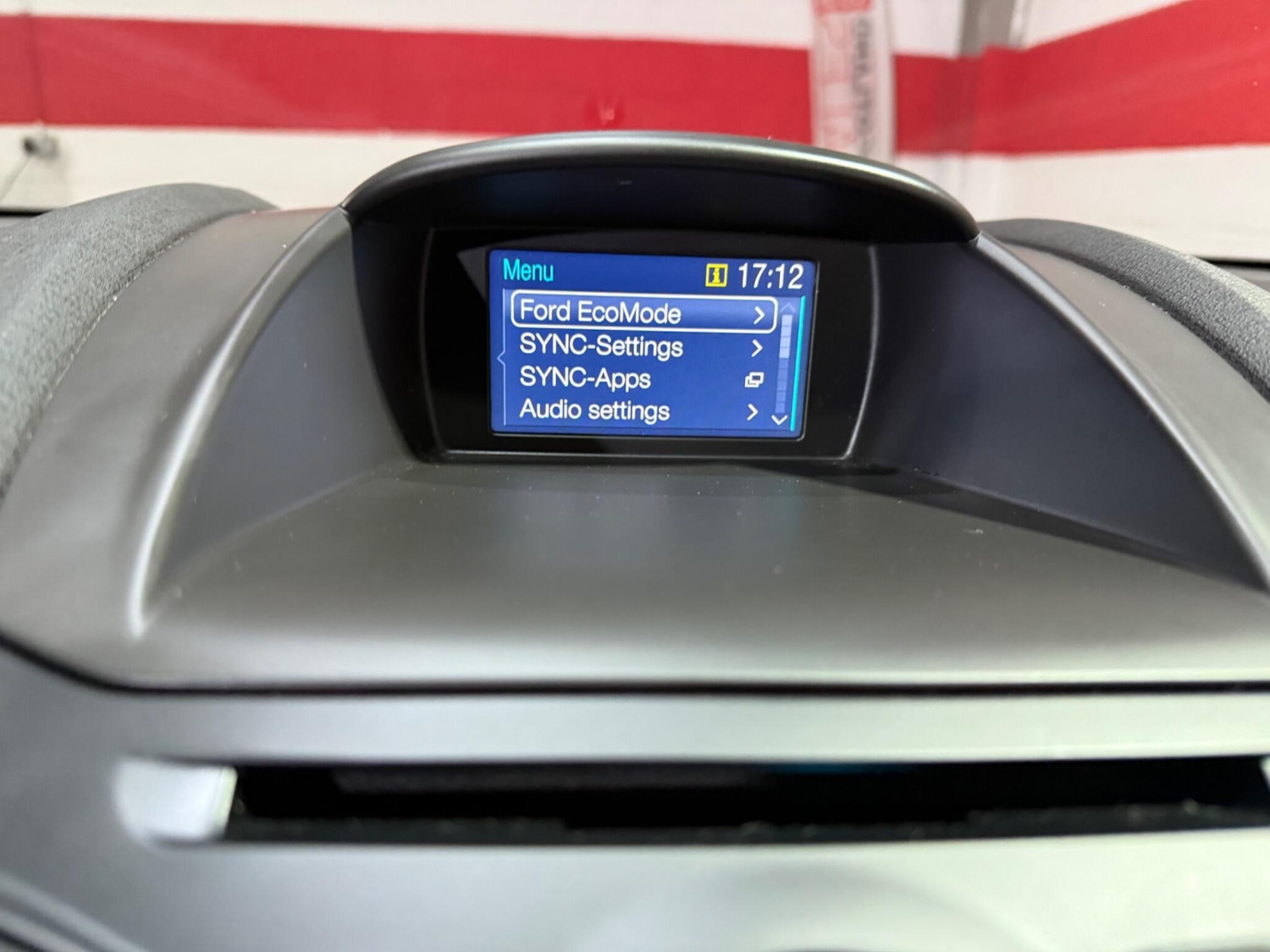 Used Ford Fiesta 2016 for sale - 76306384: Photo 57