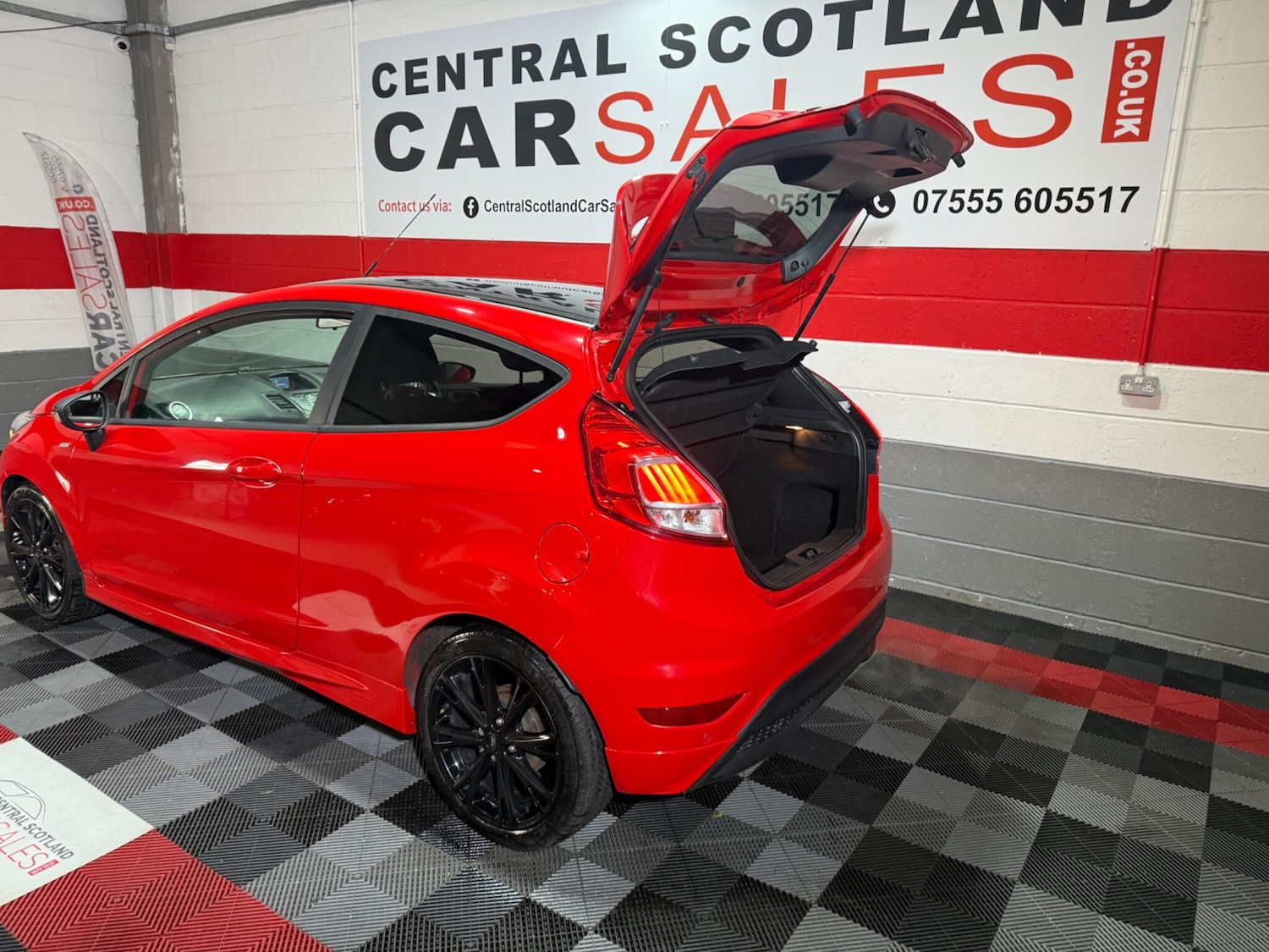 Used Ford Fiesta 2016 for sale - 76306384: Photo 9