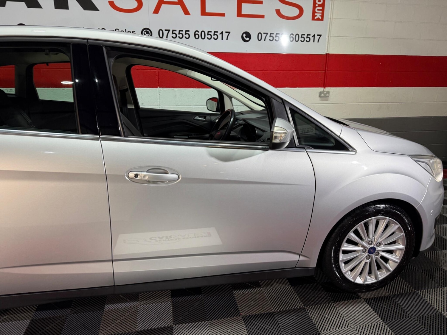 Used Ford C-Max 2017 for sale - 76990869: Photo 11