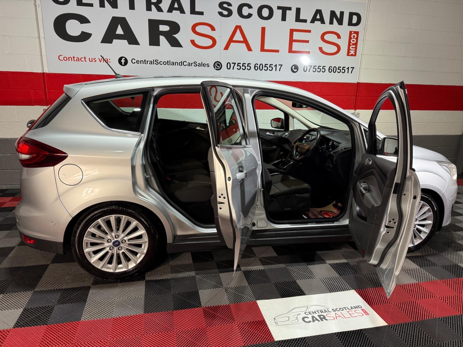 Used Ford C-Max 2017 for sale - 76990869: Photo 13