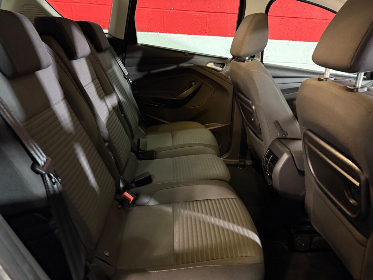 Used Ford C-Max 2017 for sale - 76990869: Photo 24