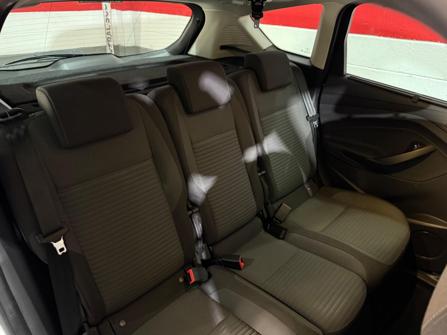 Used Ford C-Max 2017 for sale - 76990869: Photo 26