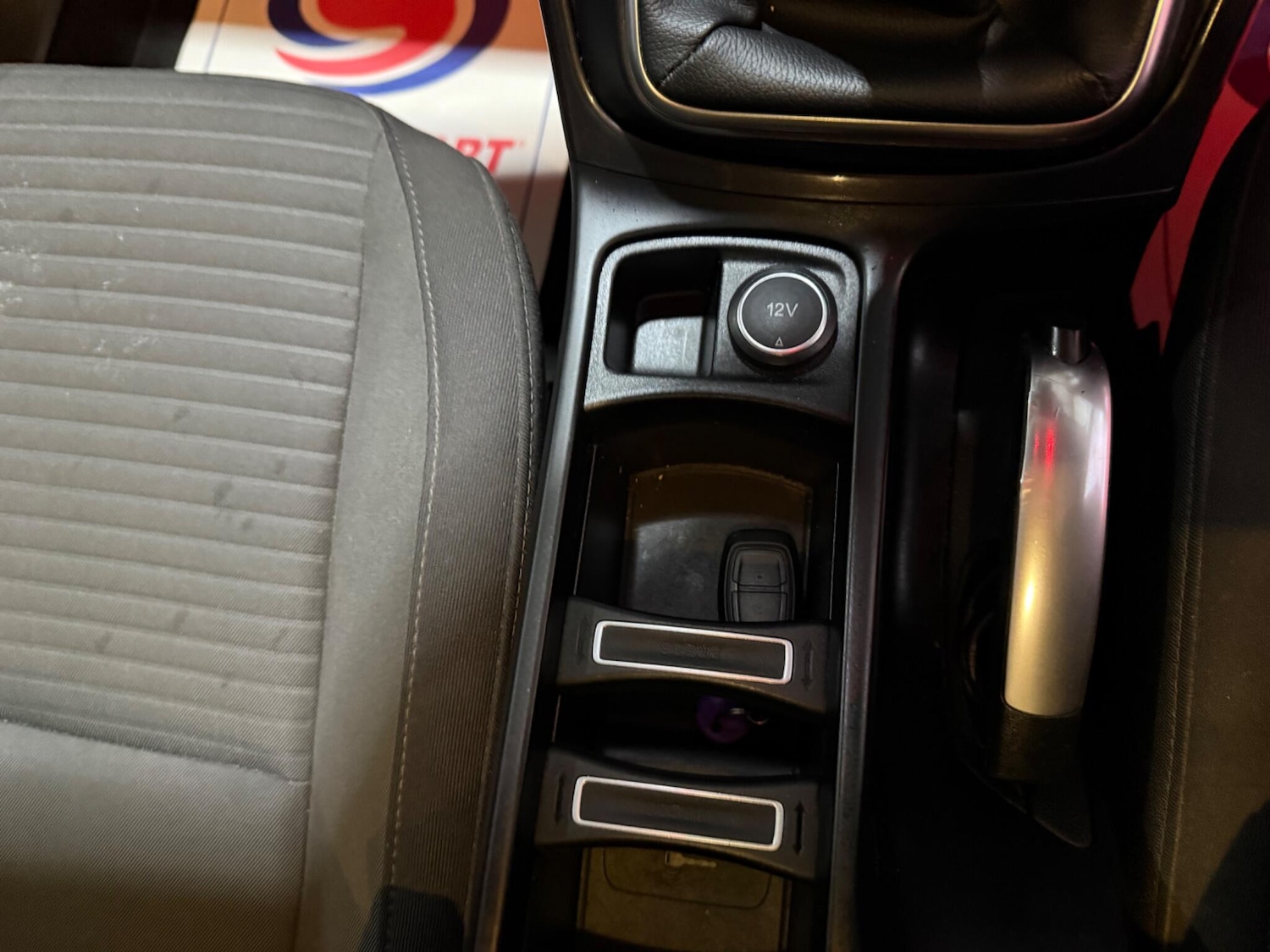 Used Ford C-Max 2017 for sale - 76990869: Photo 30