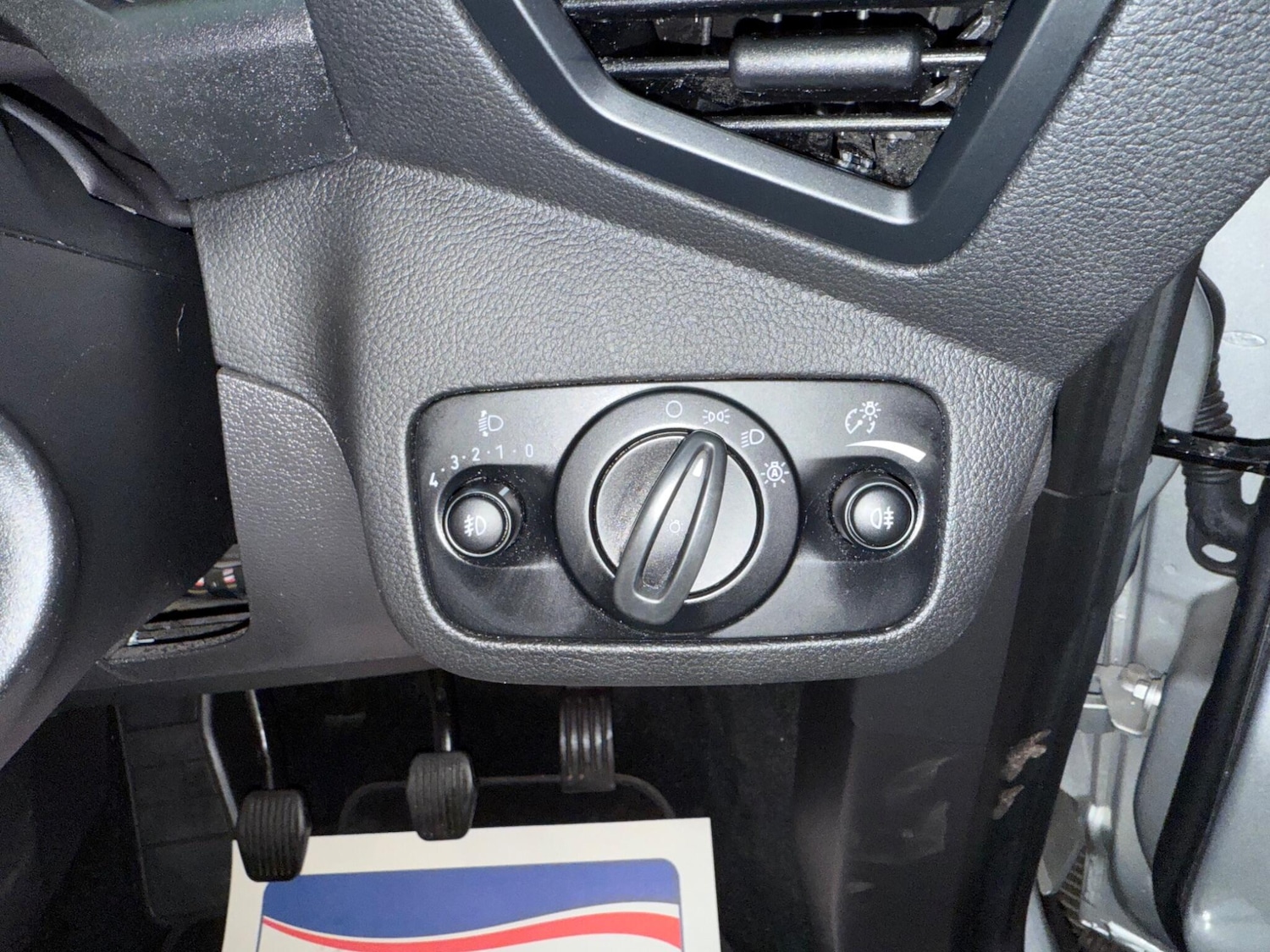 Used Ford C-Max 2017 for sale - 76990869: Photo 34