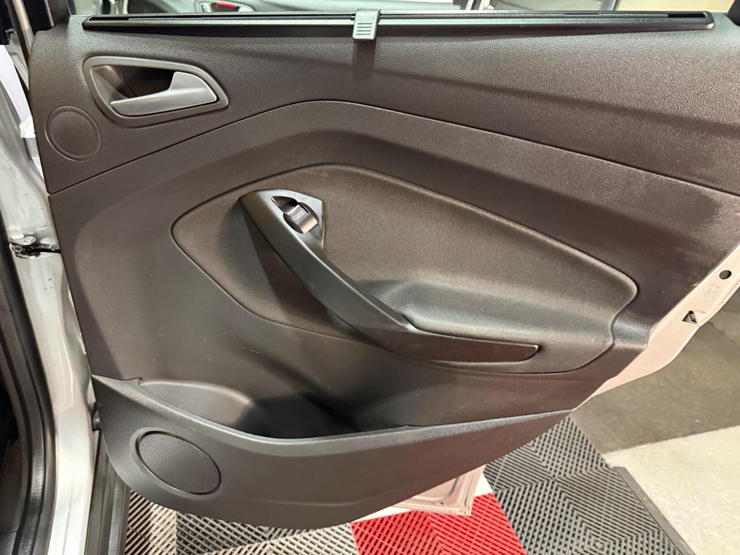 Used Ford C-Max 2017 for sale - 76990869: Photo 36