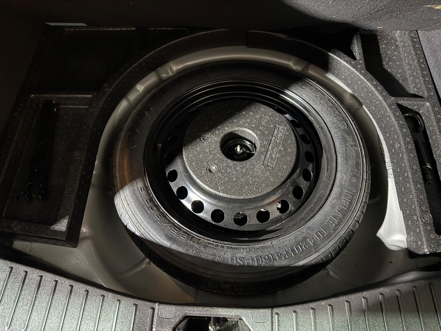 Used Ford C-Max 2017 for sale - 76990869: Photo 44