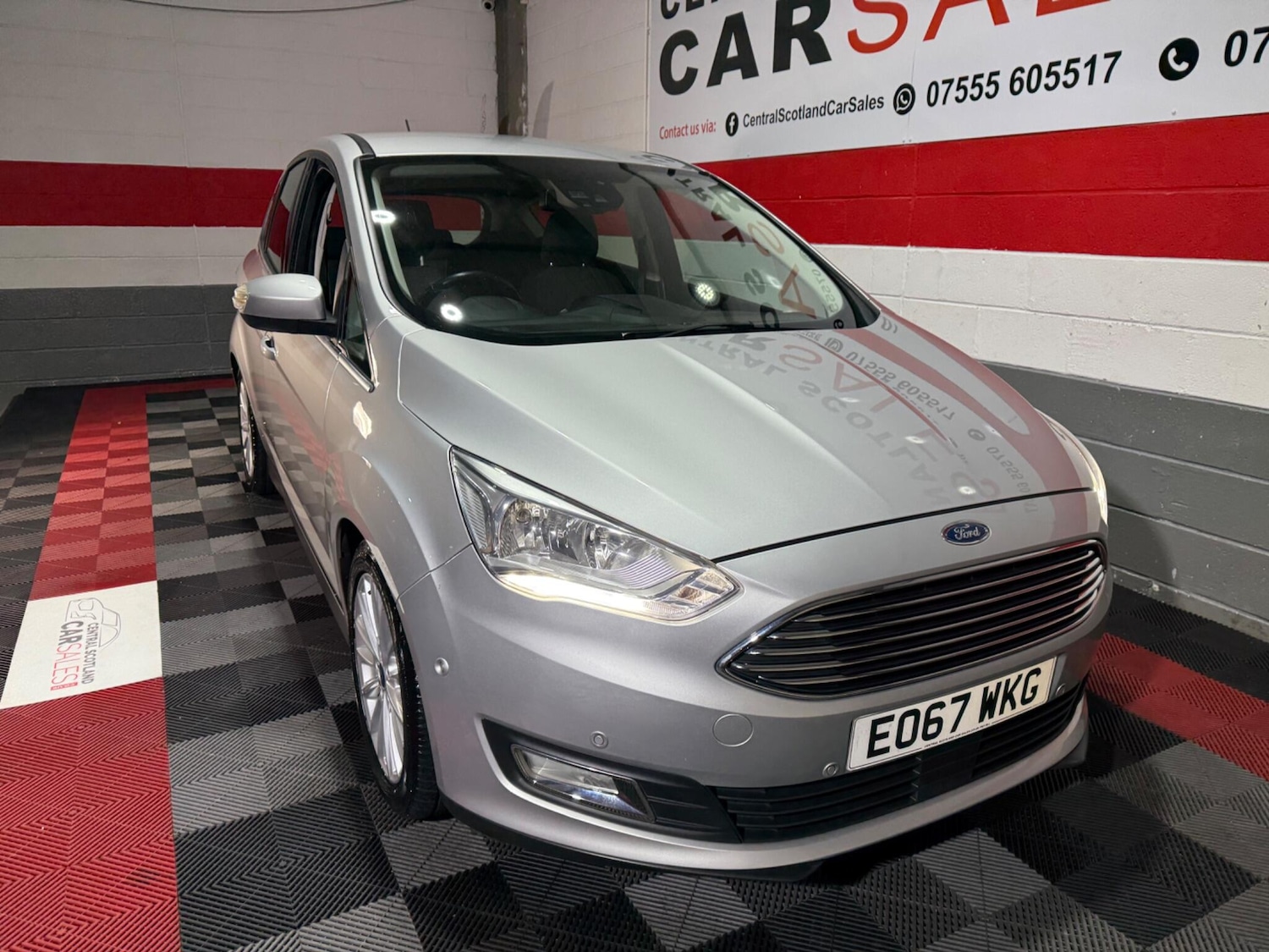 Used Ford C-Max 2017 for sale - 76990869: Photo 5