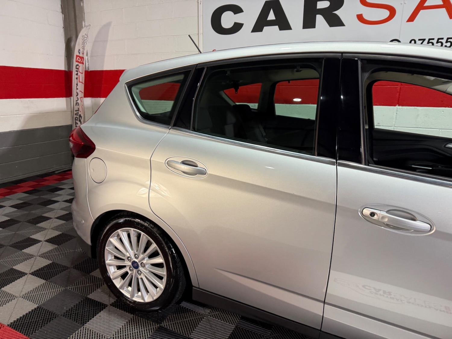 Used Ford C-Max 2017 for sale - 76990869: Photo 63