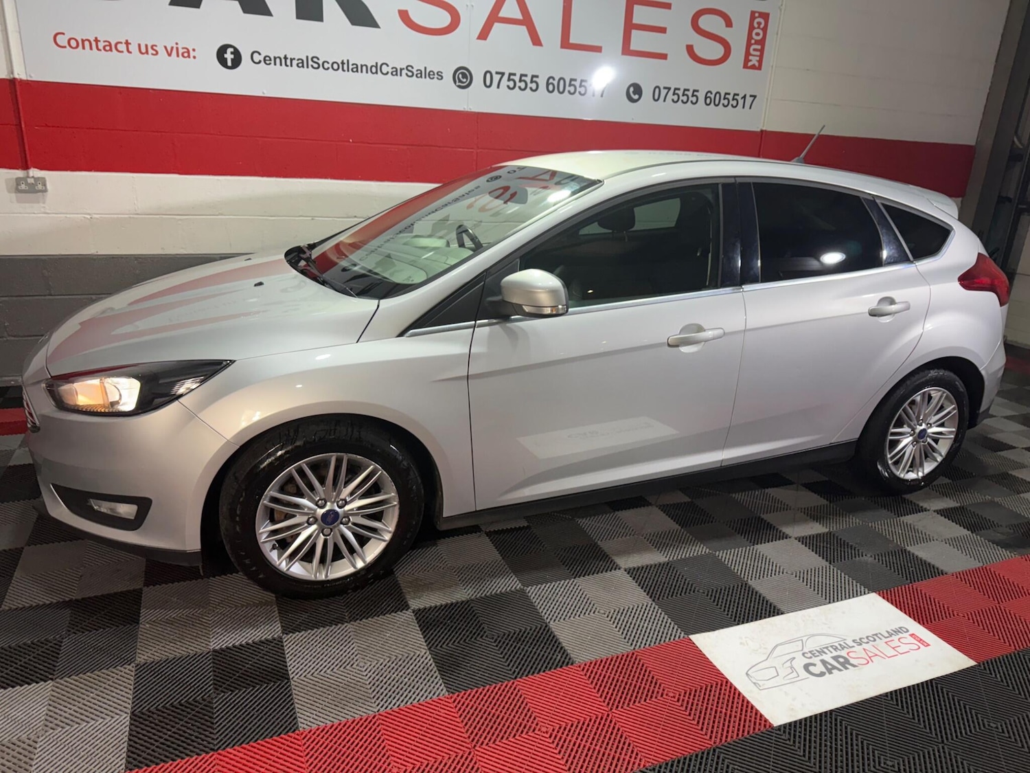 Used Ford Focus 2017 for sale - 76688519: Photo 14