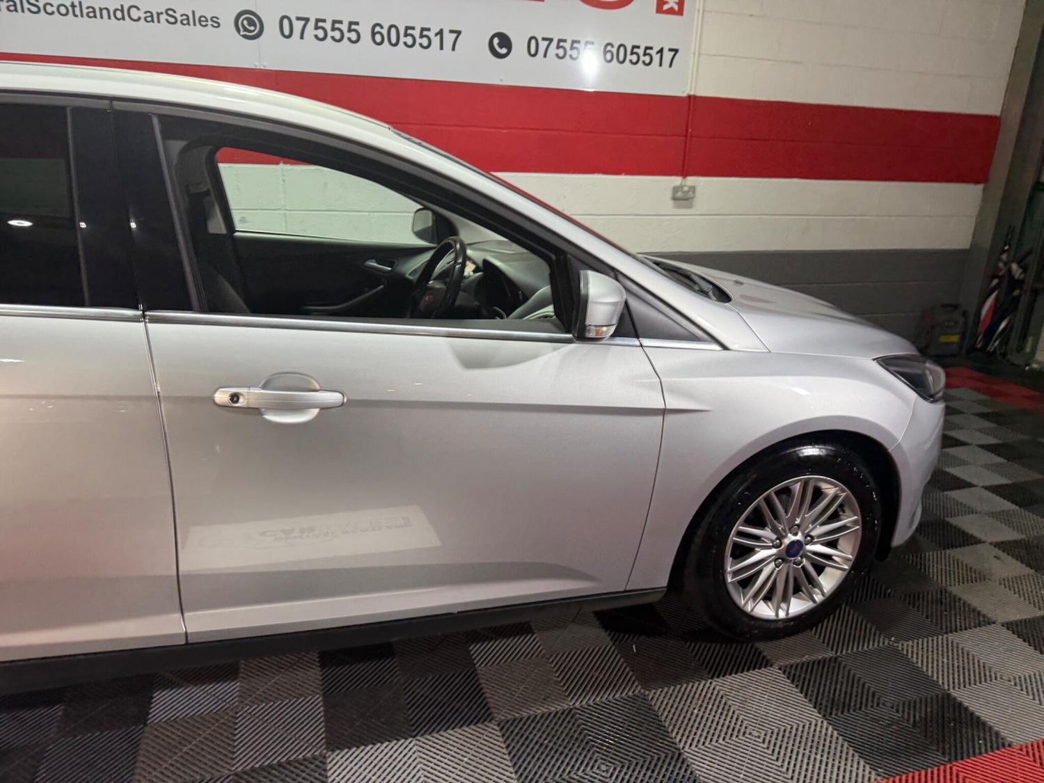 Used Ford Focus 2017 for sale - 76688519: Photo 16