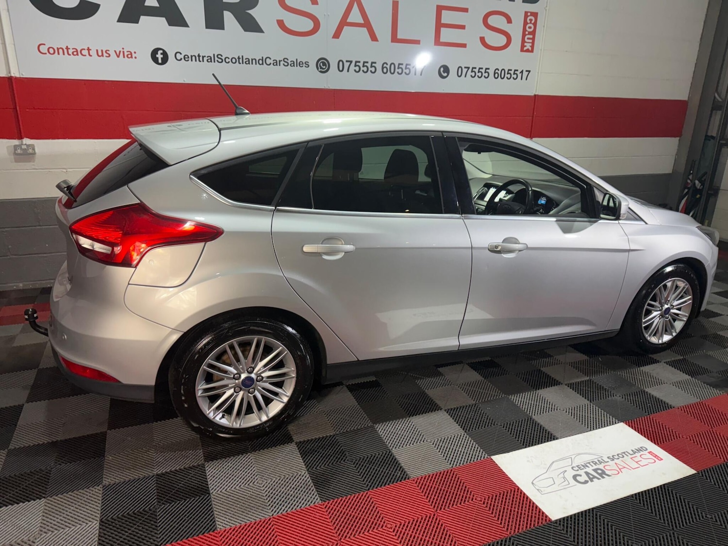 Used Ford Focus 2017 for sale - 76688519: Photo 17