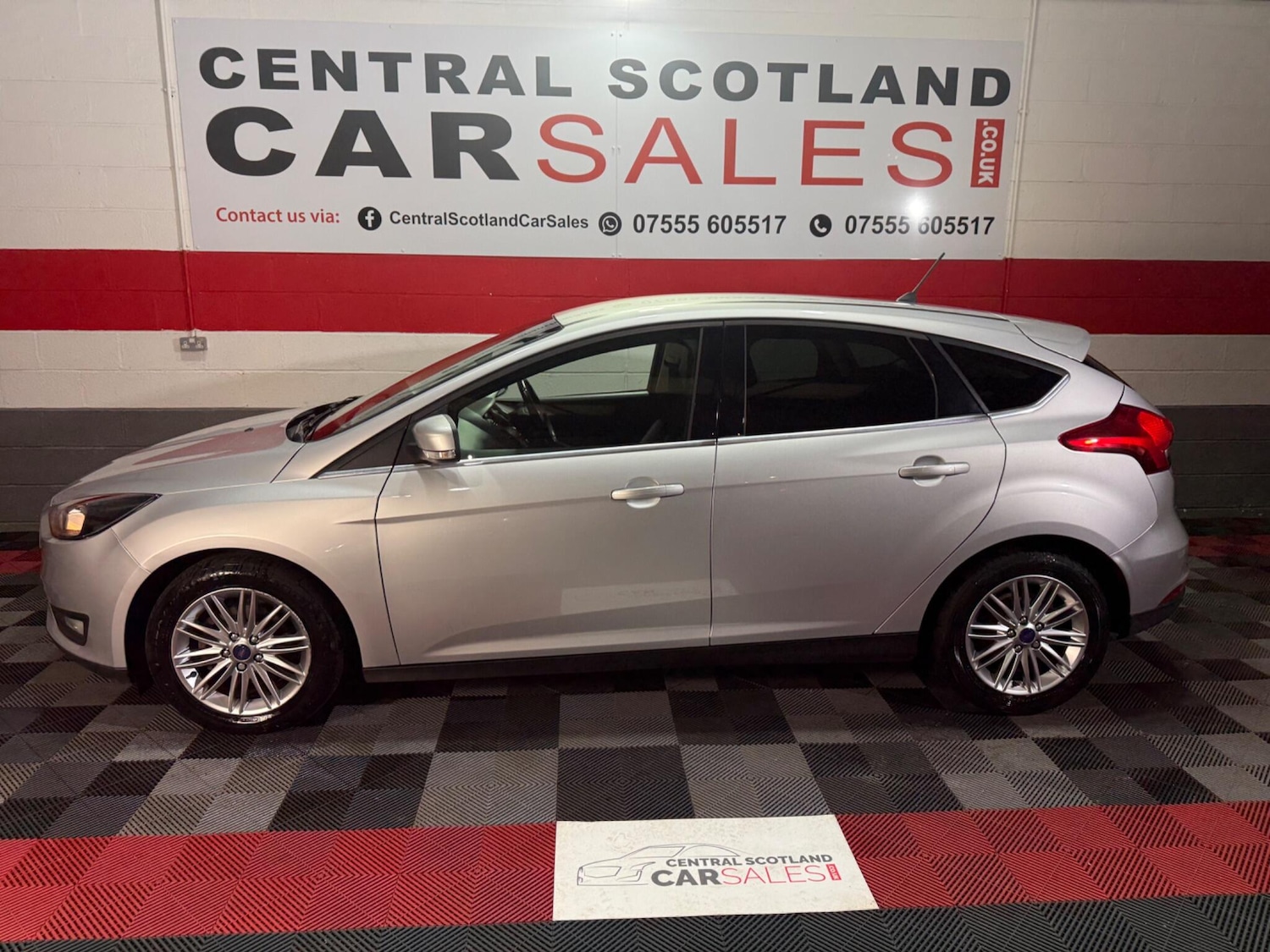 Used Ford Focus 2017 for sale - 76688519: Photo 4