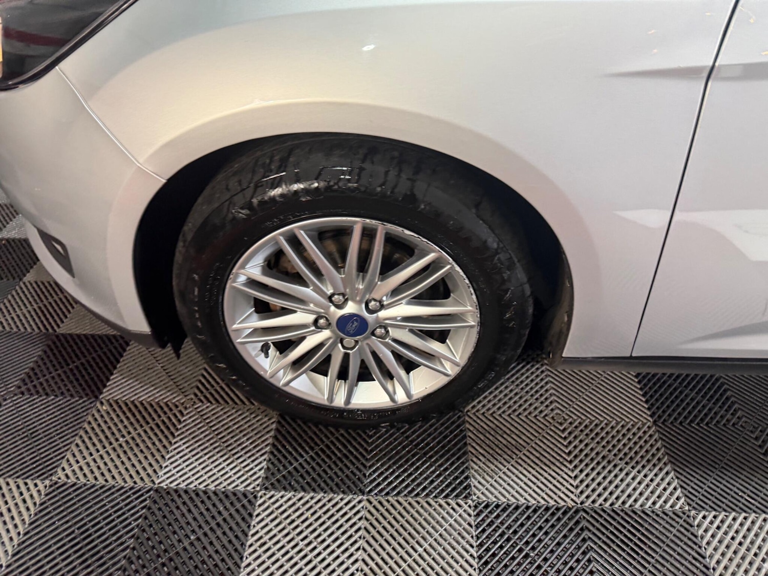 Used Ford Focus 2017 for sale - 76688519: Photo 41