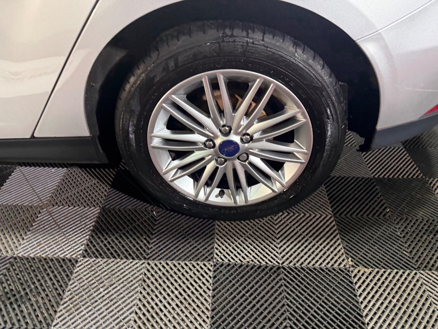 Used Ford Focus 2017 for sale - 76688519: Photo 42