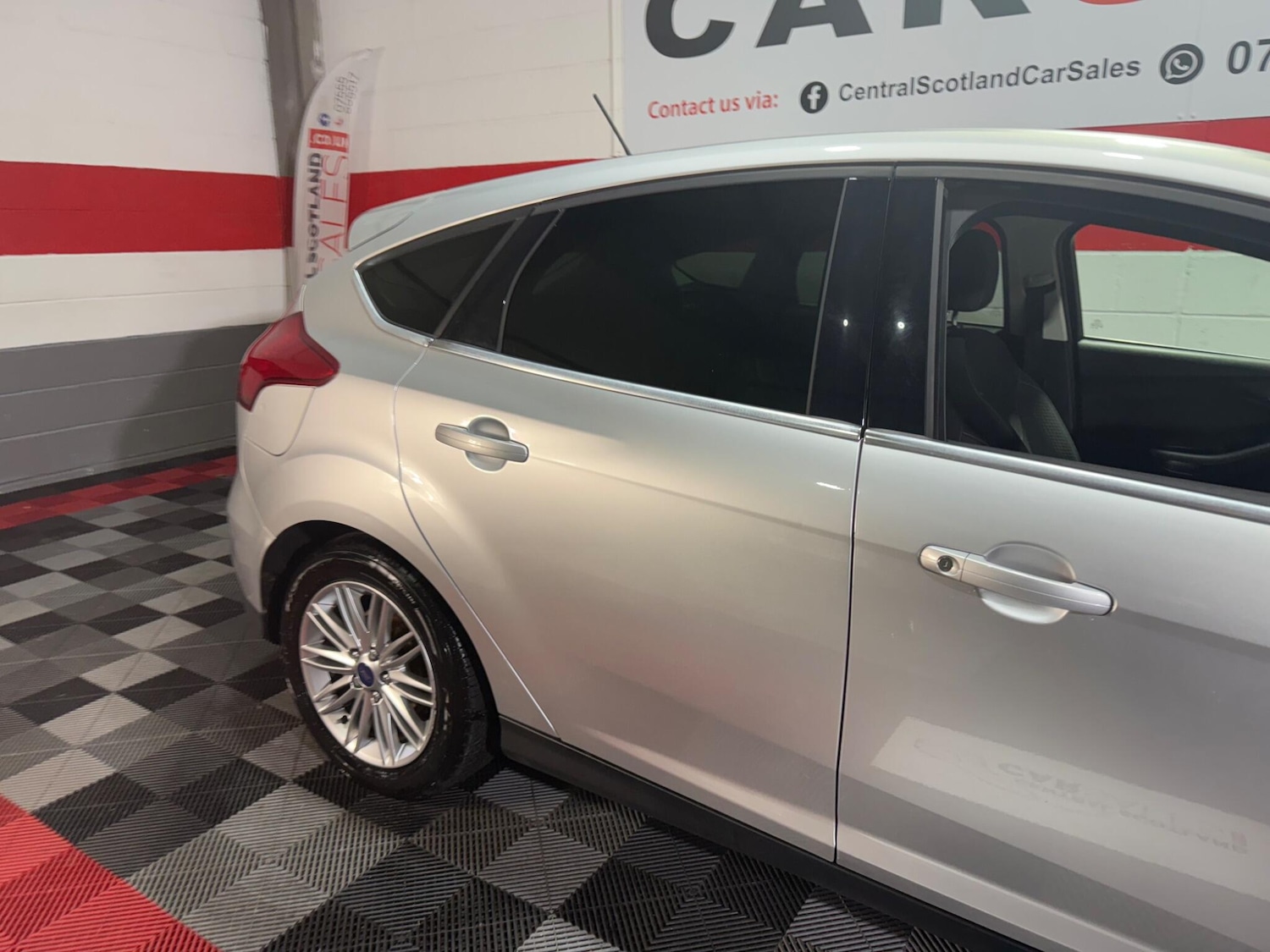 Used Ford Focus 2017 for sale - 76688519: Photo 59