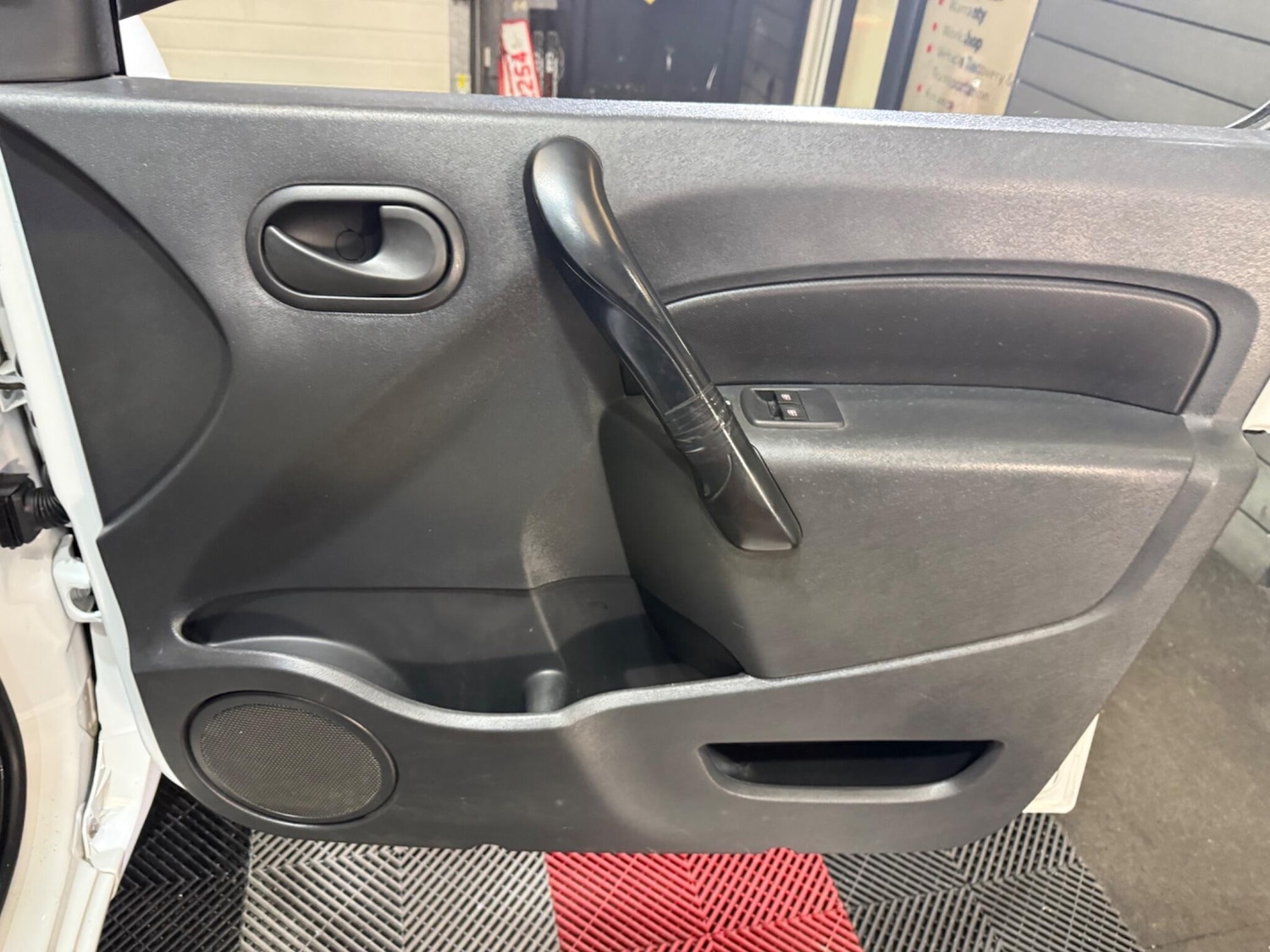 Used Renault Kangoo 2021 for sale - 76584336: Photo 36