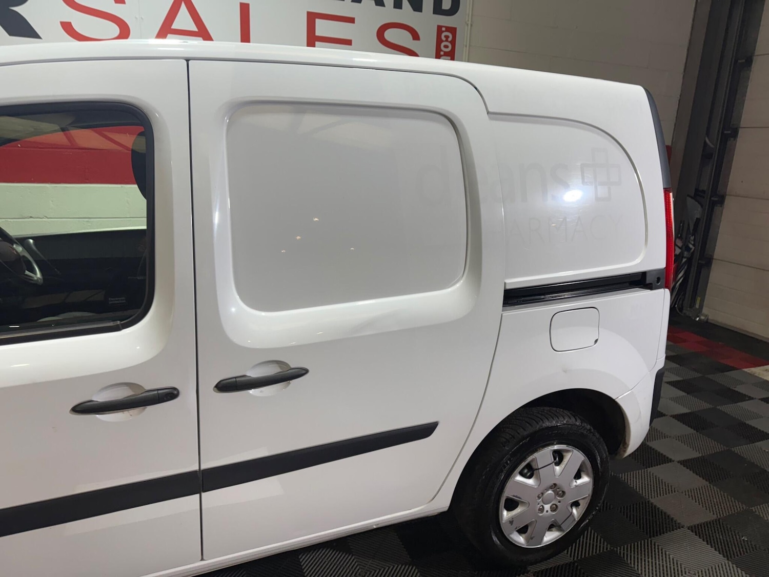 Used Renault Kangoo 2021 for sale - 76584336: Photo 8