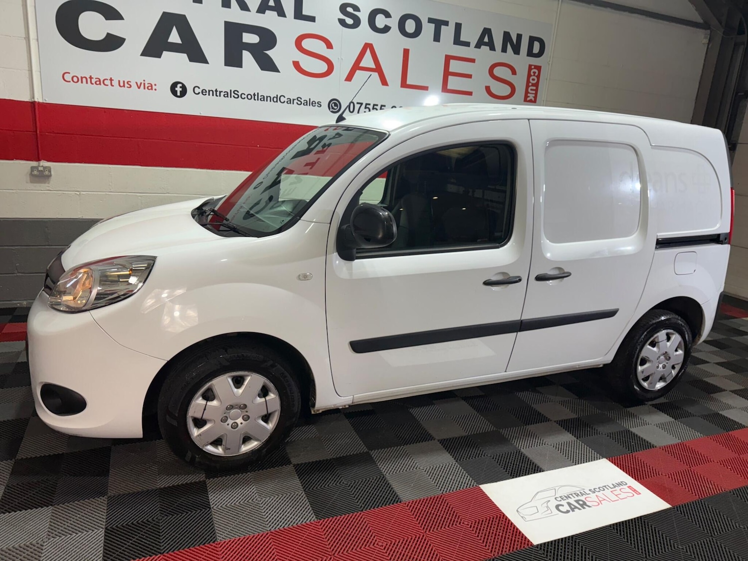 Used Renault Kangoo 2021 for sale - 76584336: Photo 9
