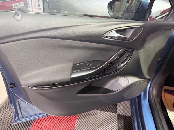 Used Vauxhall Astra 2017 for sale - 76314985: Photo 38