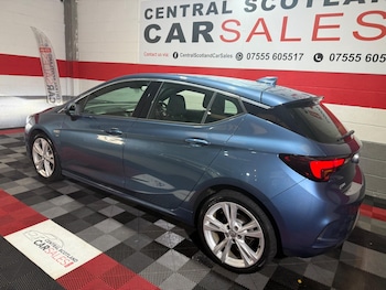 Used Vauxhall Astra 2017 for sale - 76314985: Photo 3