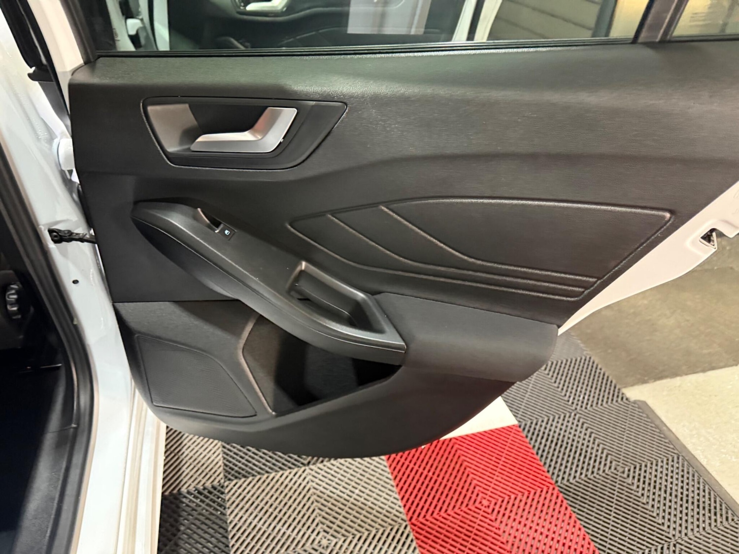 Used Ford Focus 2019 for sale - 76801854: Photo 35