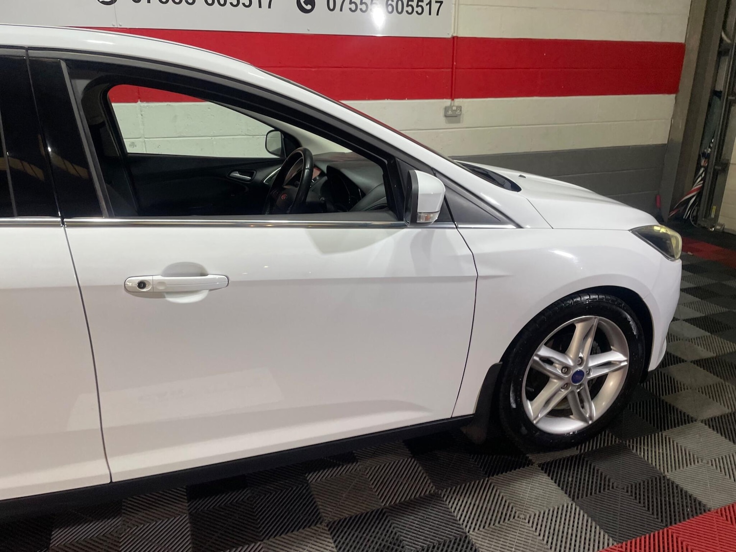 Used Ford Focus for sale - 77598408: Photo 11