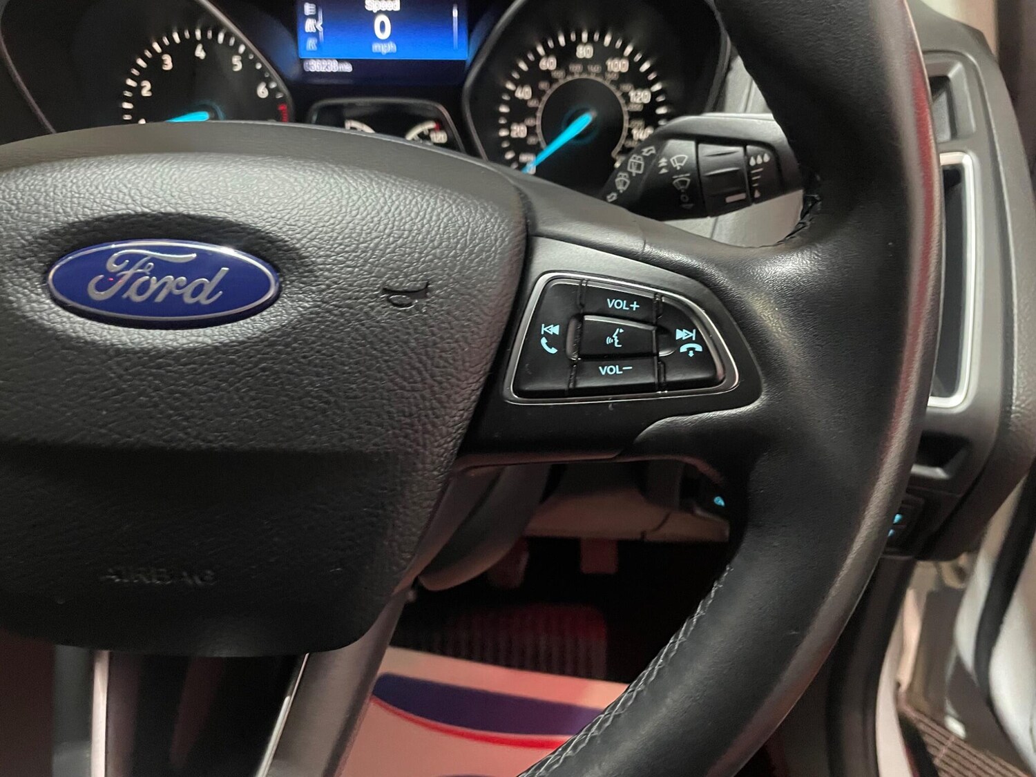 Used Ford Focus for sale - 77598408: Photo 33