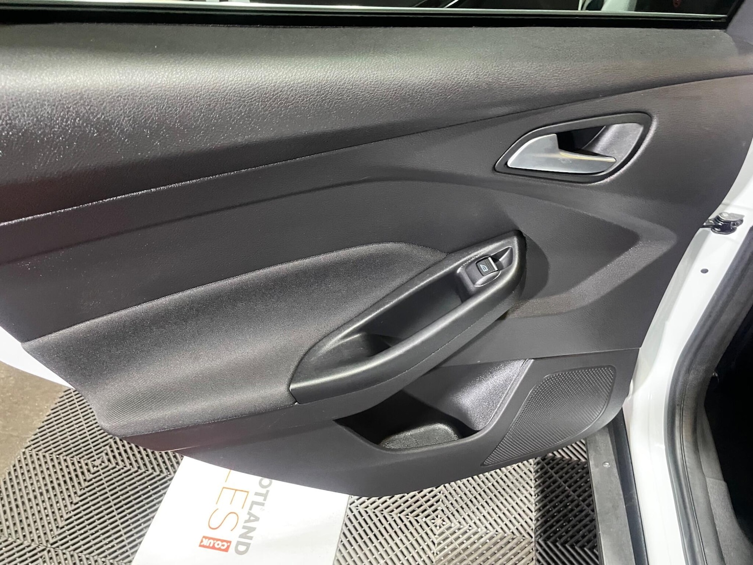 Used Ford Focus for sale - 77598408: Photo 37