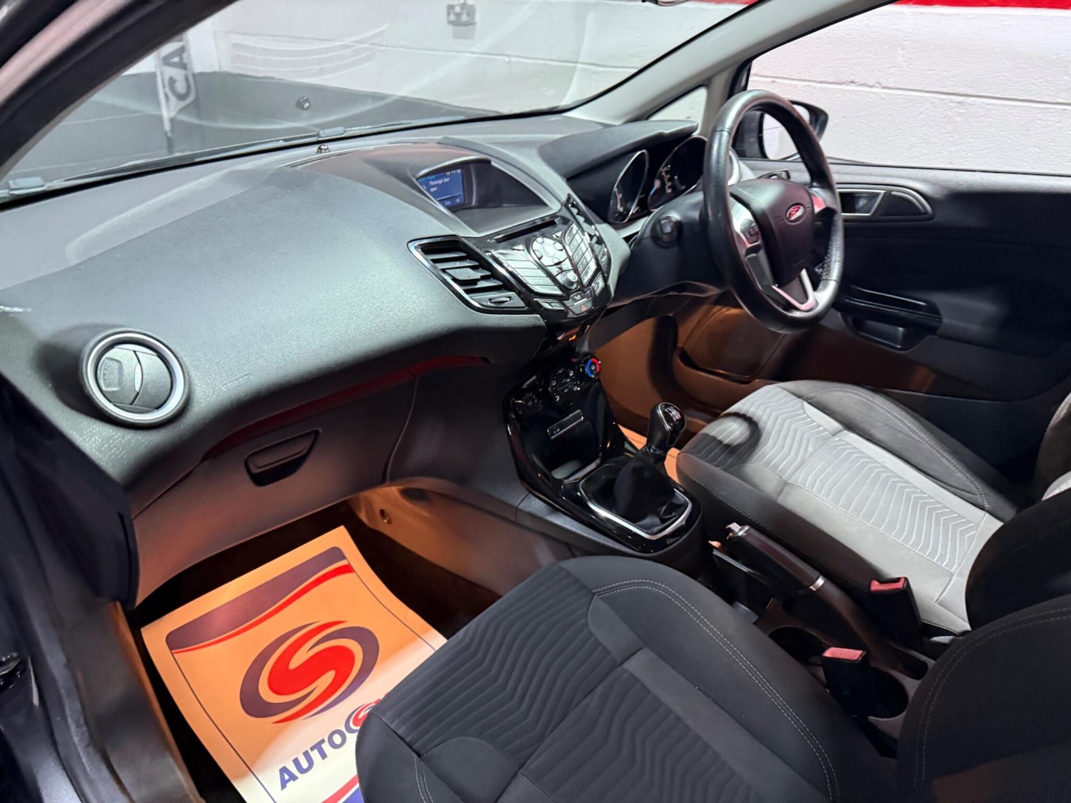 Used Ford Fiesta 2016 for sale - 76714648: Photo 14