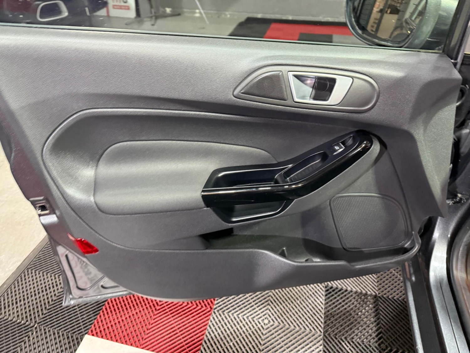 Used Ford Fiesta 2016 for sale - 76714648: Photo 29