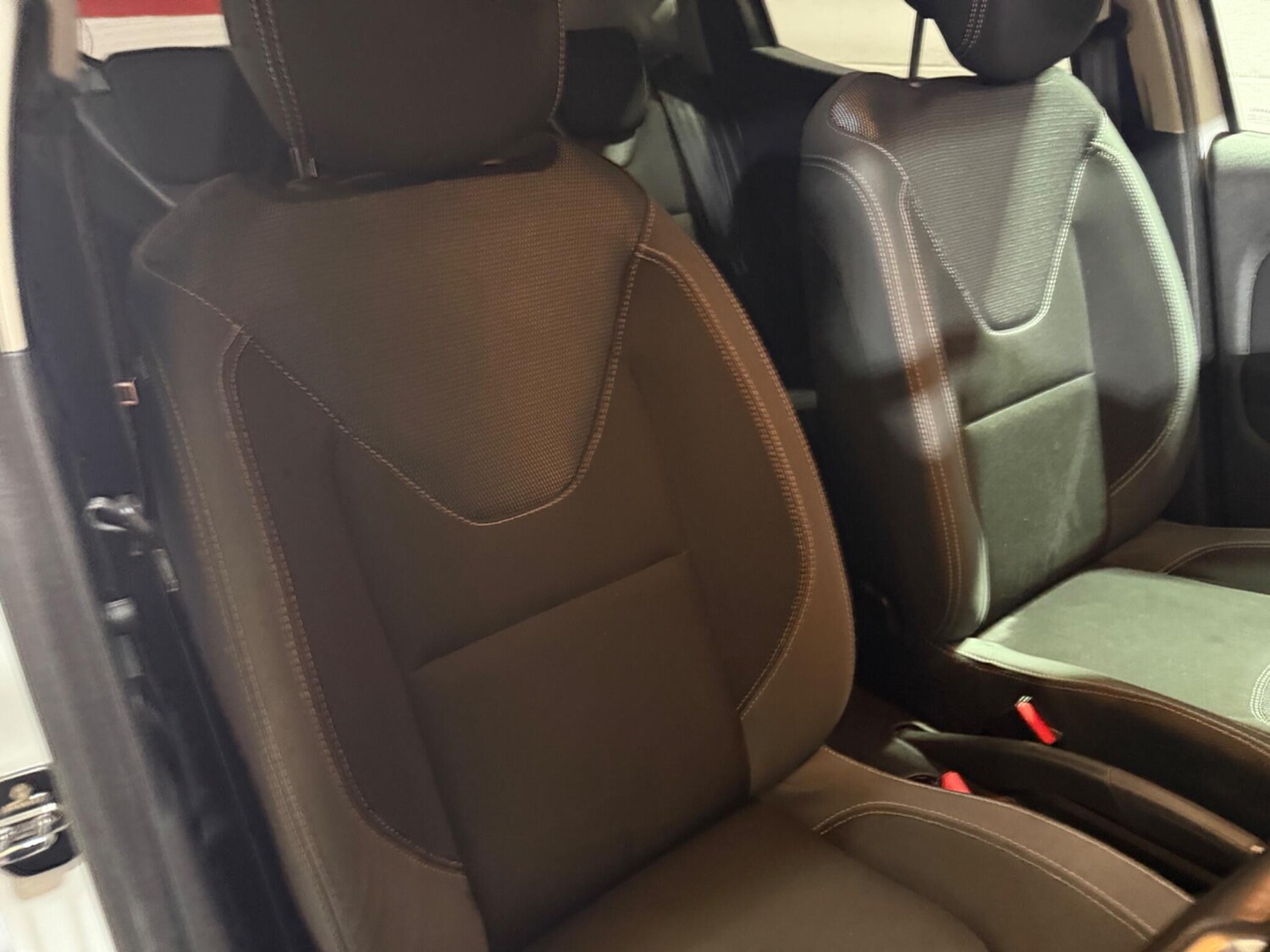 Used Renault Clio 2017 for sale - 76765228: Photo 27