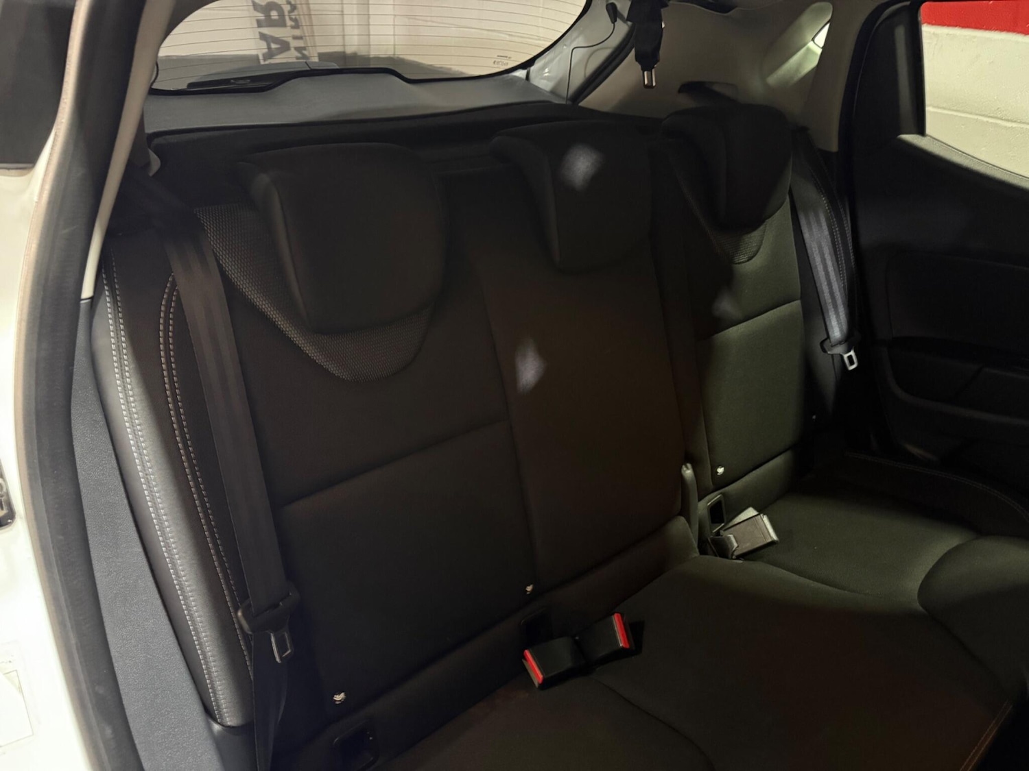 Used Renault Clio 2017 for sale - 76765228: Photo 30