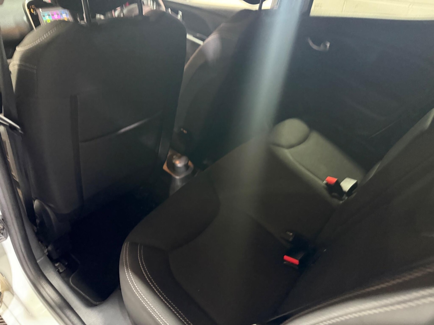 Used Renault Clio 2017 for sale - 76765228: Photo 31