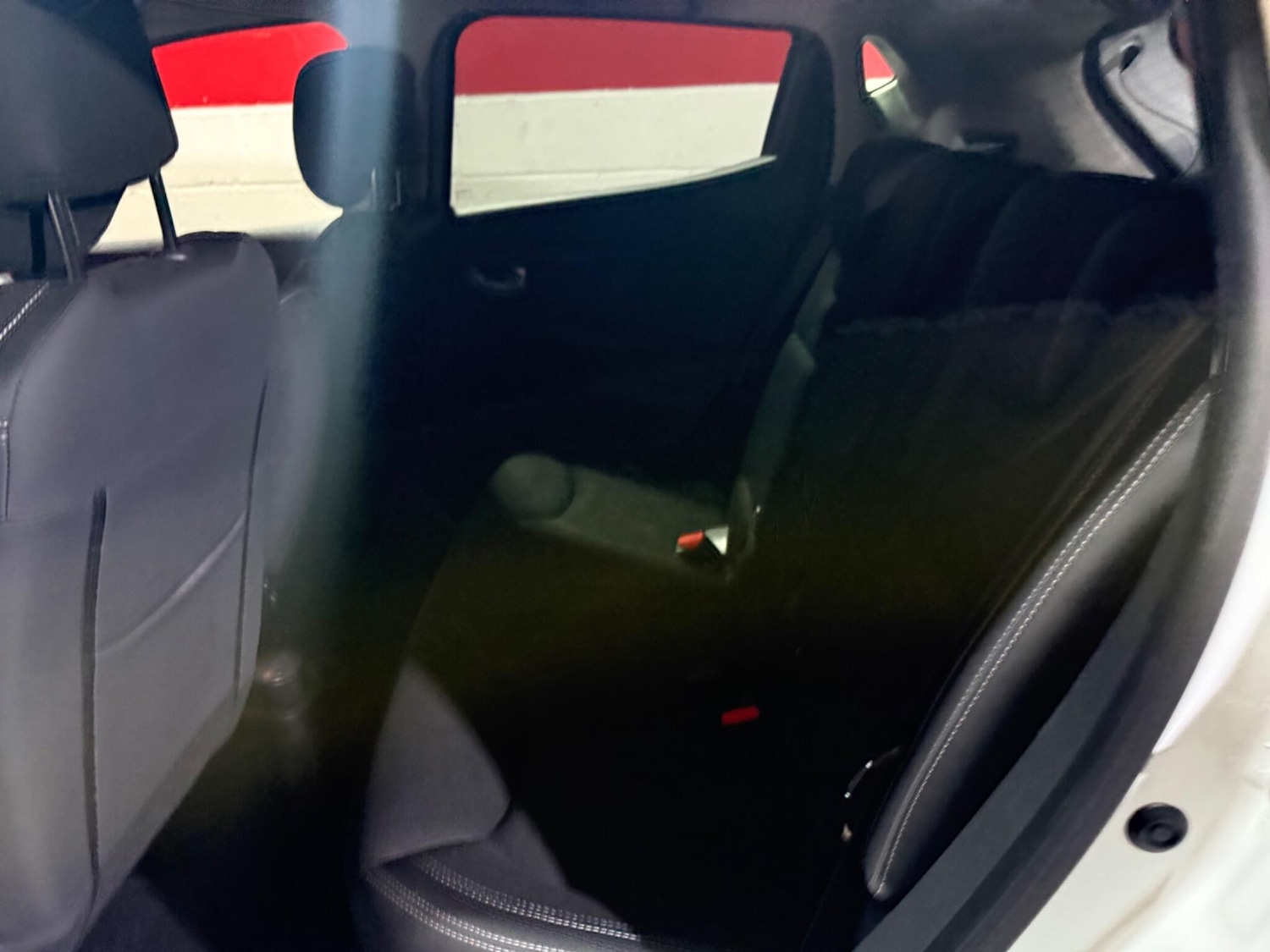 Used Renault Clio 2017 for sale - 76765228: Photo 33