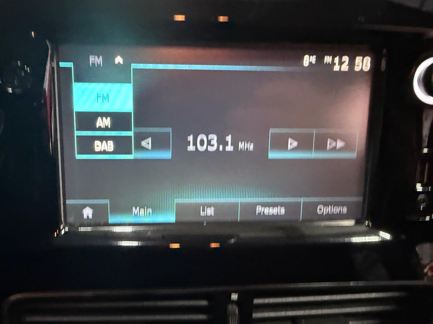 Used Renault Clio 2017 for sale - 76765228: Photo 45