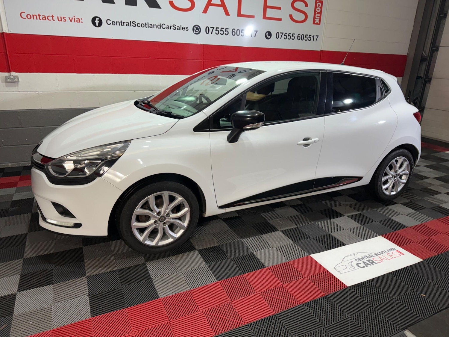 Used Renault Clio 2017 for sale - 76765228: Photo 6