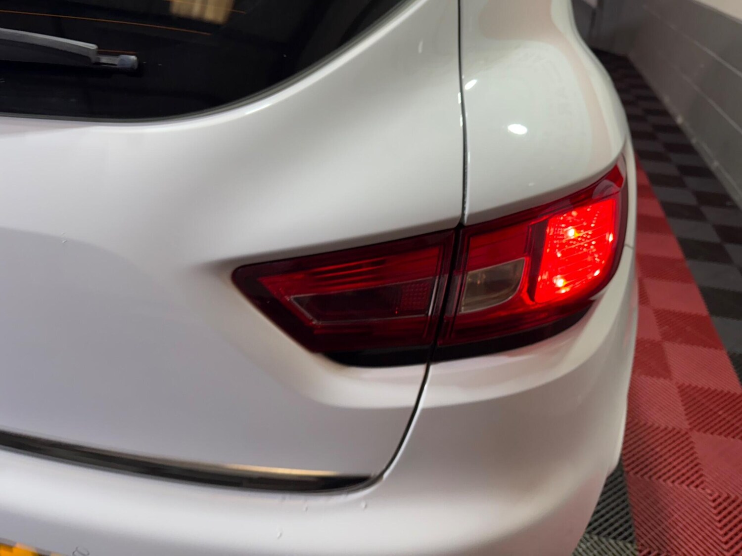 Used Renault Clio 2017 for sale - 76765228: Photo 60