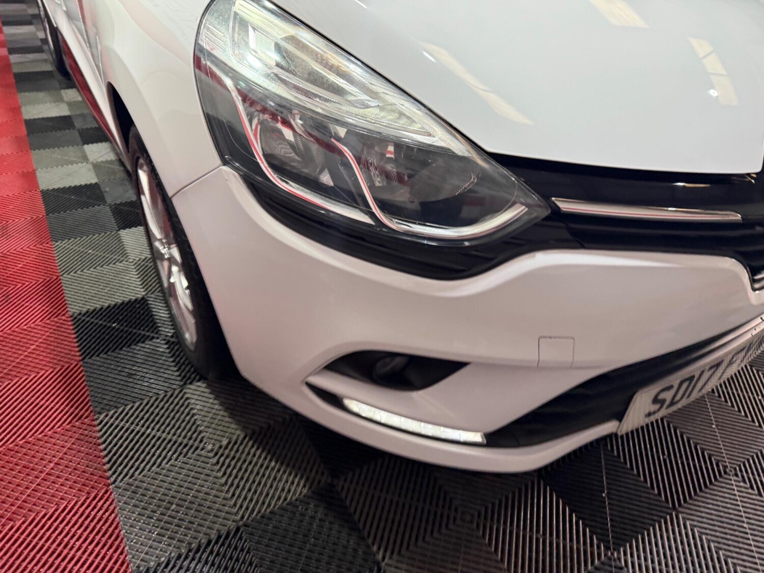 Used Renault Clio 2017 for sale - 76765228: Photo 61