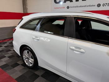 Used Kia Ceed 2020 for sale - 79820872: Photo