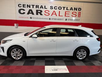 Used Kia Ceed 2020 for sale - 79820872: Photo