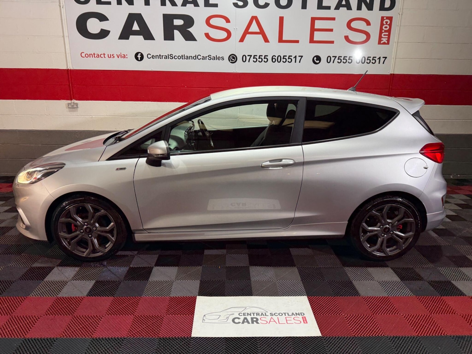 Used Ford Fiesta for sale - 76550947: Photo 2