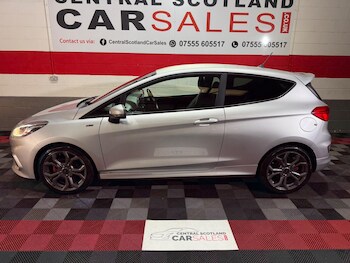 Used Ford Fiesta 2018 for sale - 76550947: Photo