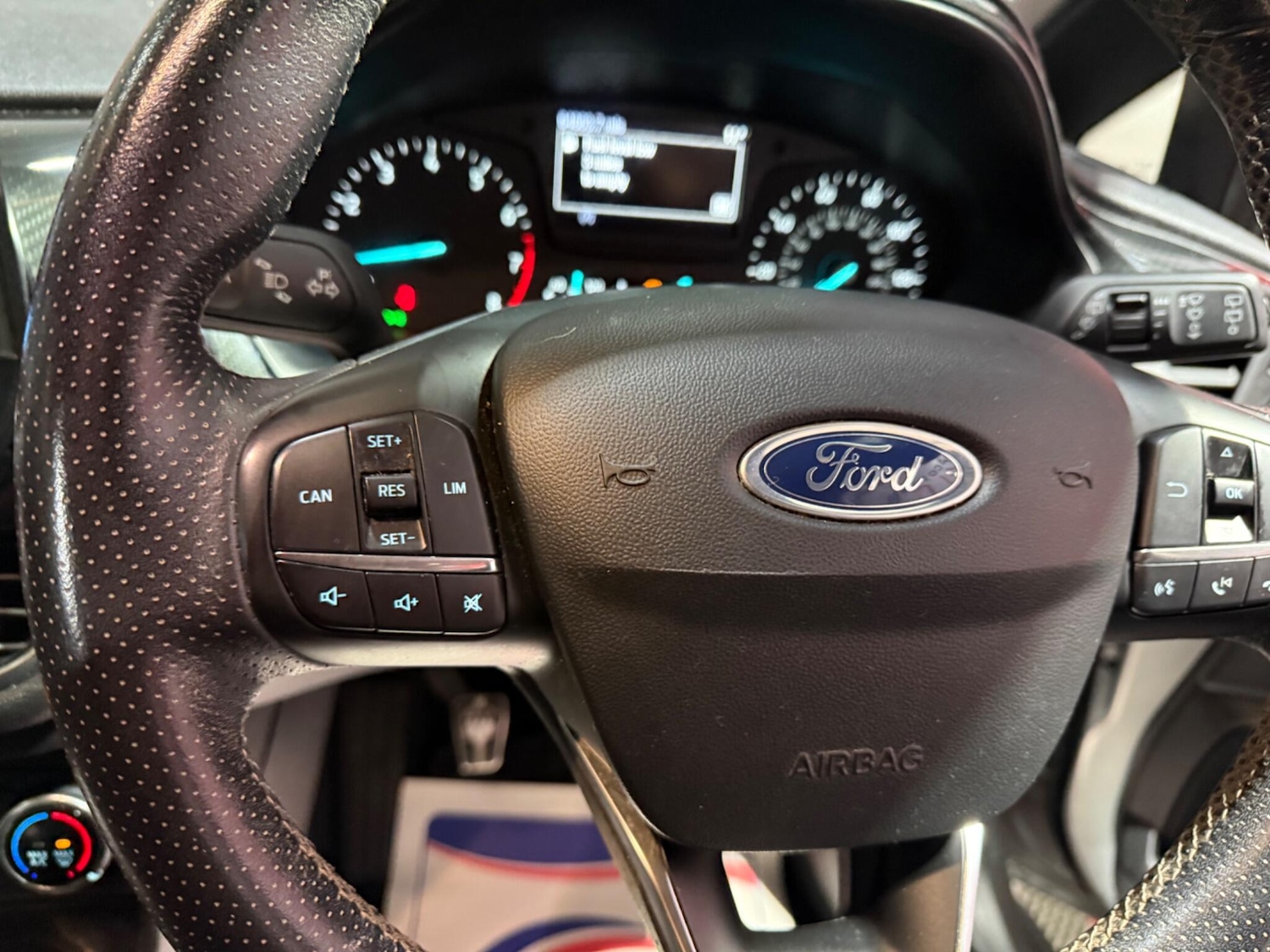 Used Ford Fiesta for sale - 76550947: Photo 41