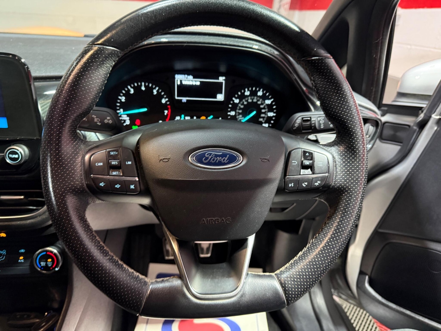 Used Ford Fiesta for sale - 76550947: Photo 42