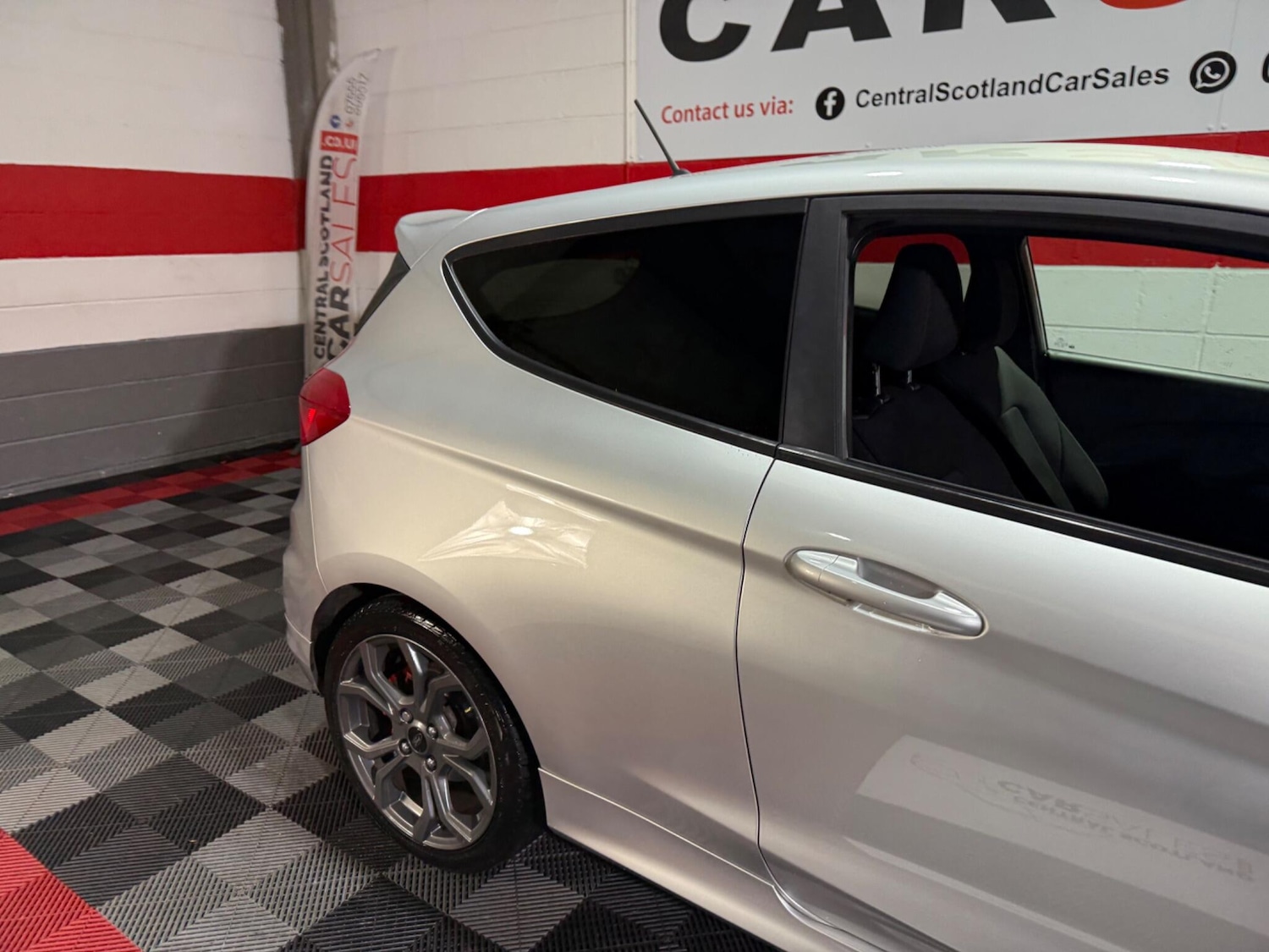 Used Ford Fiesta for sale - 76550947: Photo 48