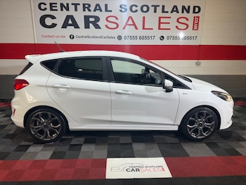 Used Ford Fiesta 2018 for sale - 78447429: Photo