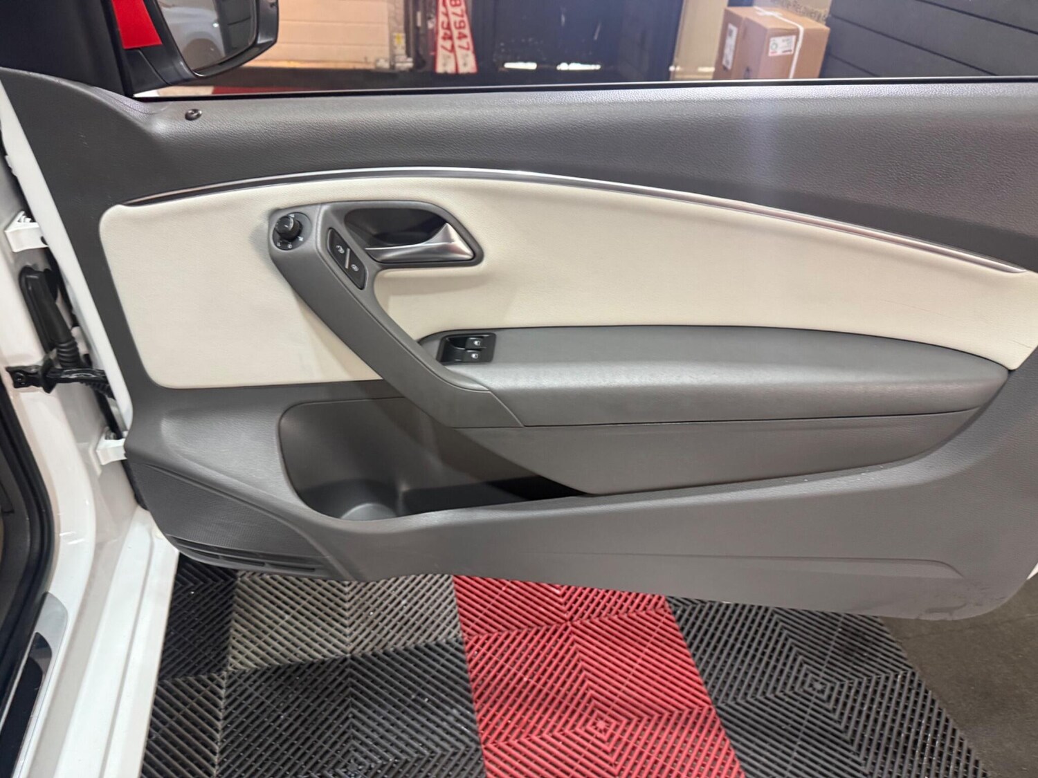 Used Volkswagen Polo 2017 for sale - 77523568: Photo 34